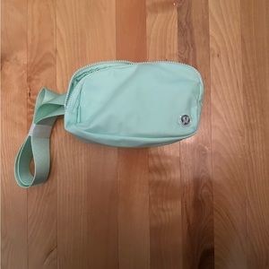 Lululemon belt bag